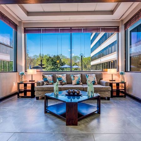 Doubletree By Hilton South Charlotte Tyvola Hotell Eksteriør bilde