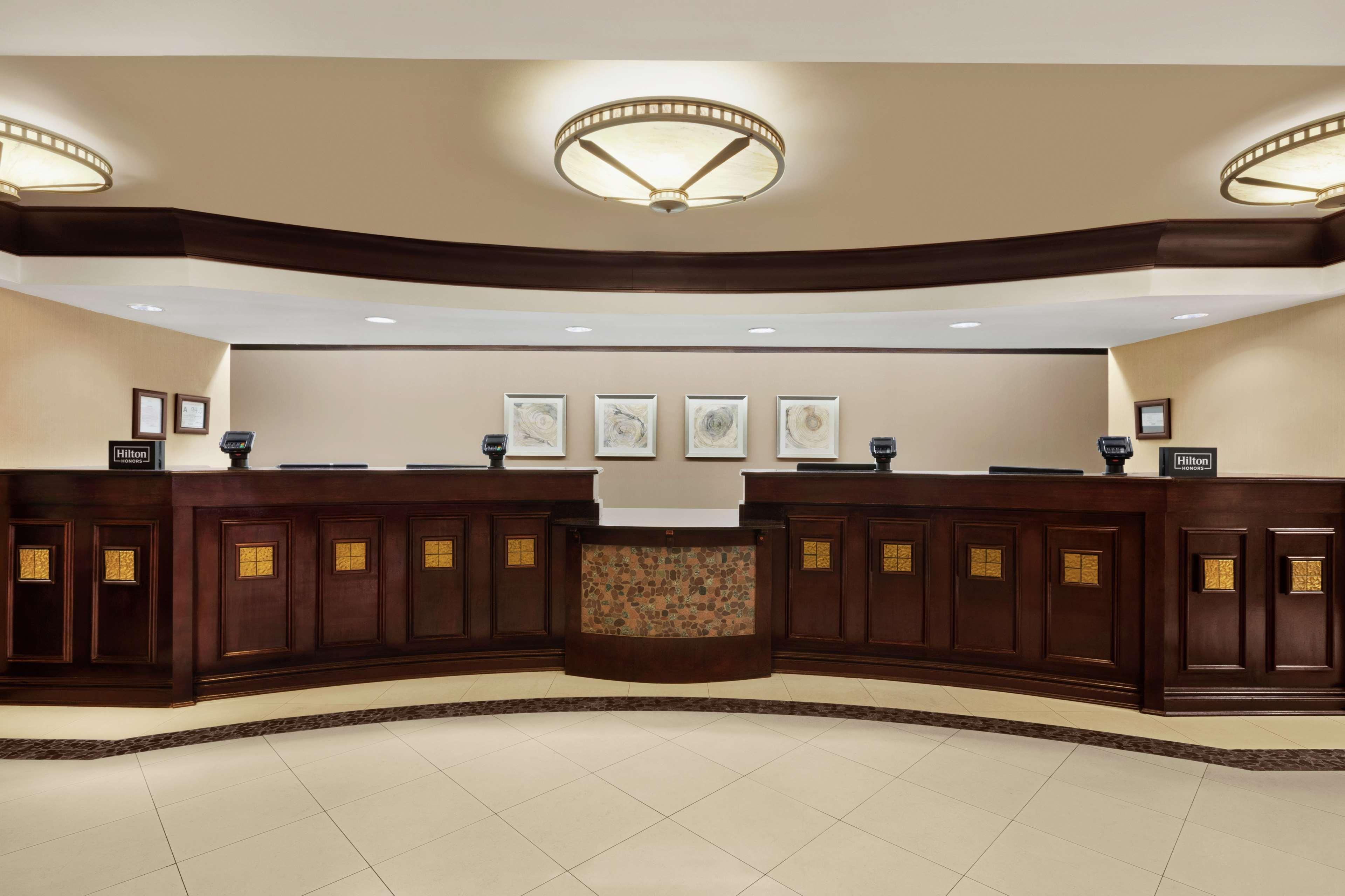 Doubletree By Hilton South Charlotte Tyvola Hotell Eksteriør bilde