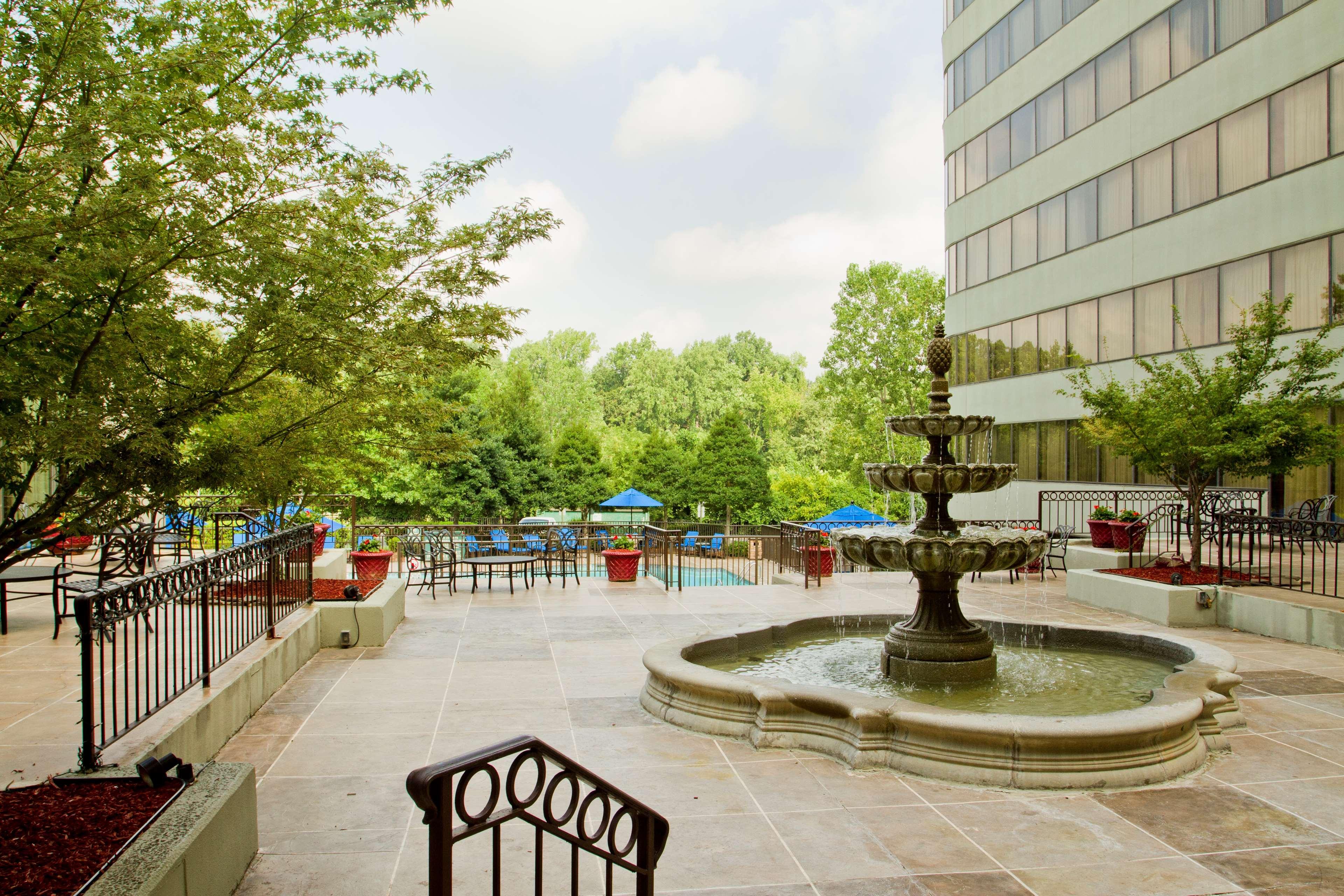 Doubletree By Hilton South Charlotte Tyvola Hotell Eksteriør bilde