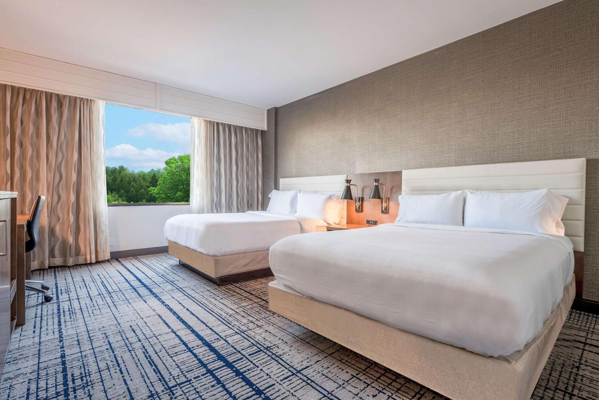 Doubletree By Hilton South Charlotte Tyvola Hotell Eksteriør bilde